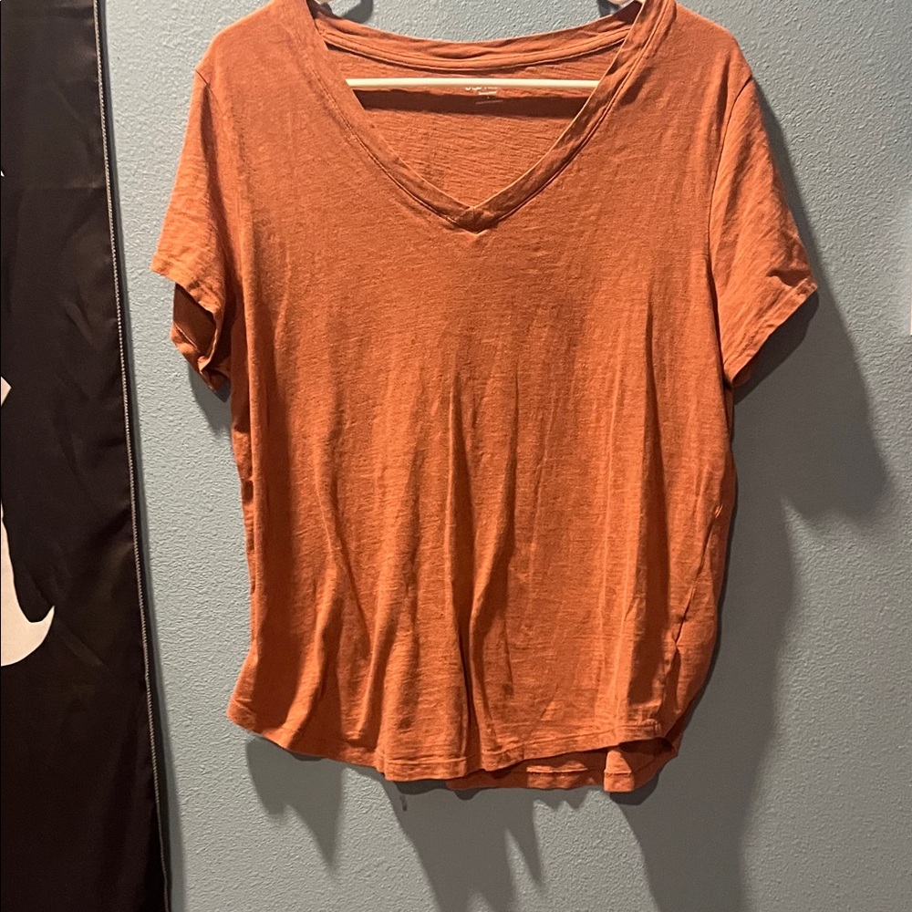 Old Navy Women's Burnt Orange V-Neck Tee